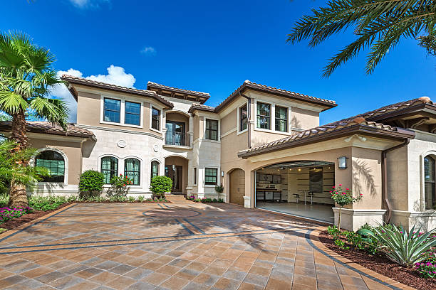 Best Professional Driveway Pavers  in Huntington, TX
